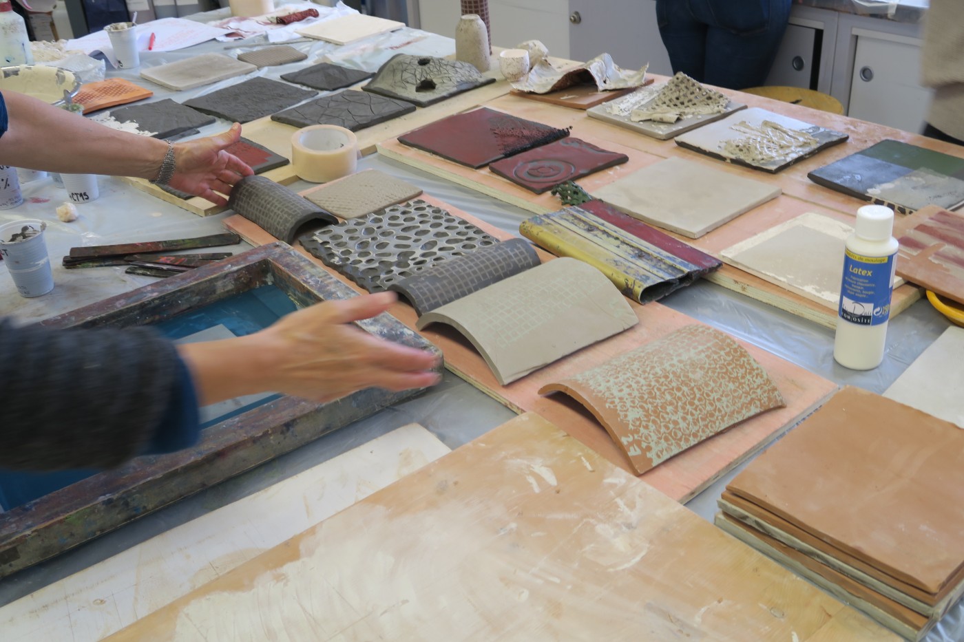 Workshop Expérience de la couleur – DMA céramique et textile, 2017